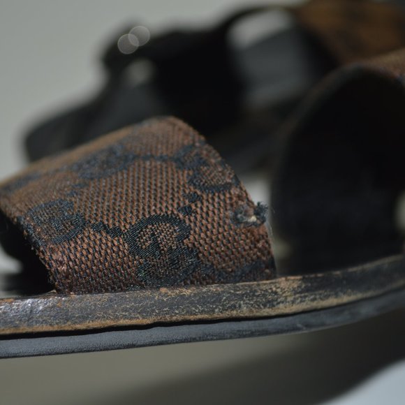 Gucci Brown and Black Monogram Sandals - Picture 11 of 14
